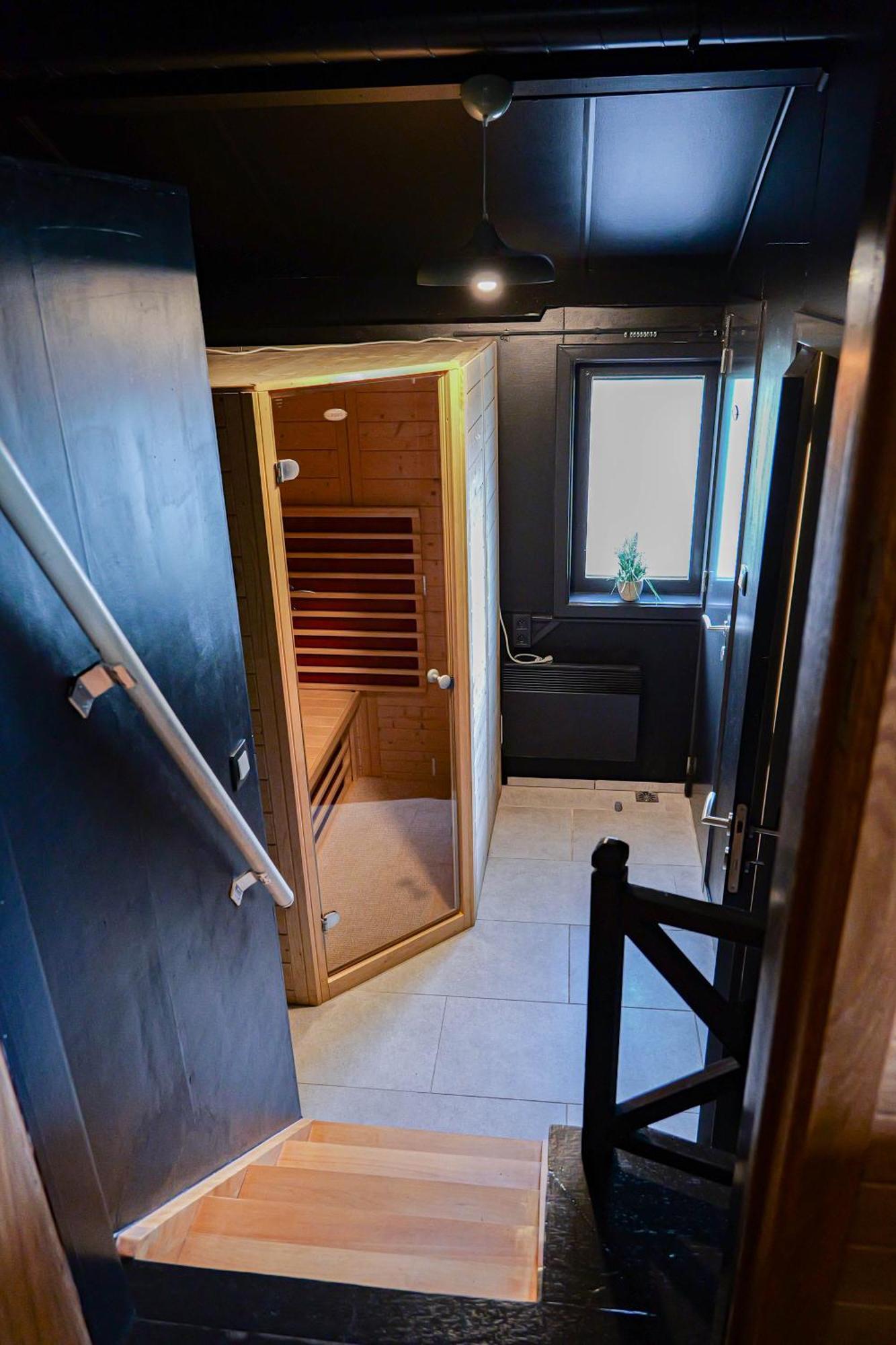 Le Colibri Spa Jacuzzi Durbuy Ngoại thất bức ảnh