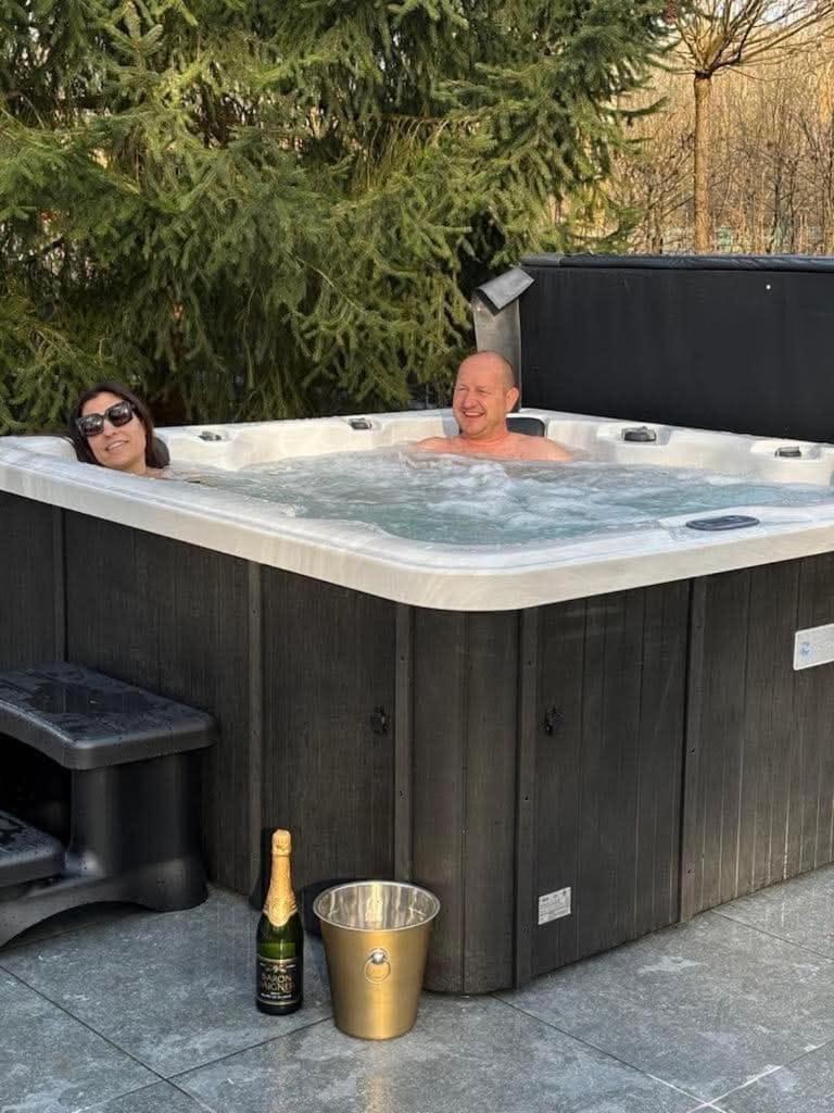 Le Colibri Spa Jacuzzi Durbuy Ngoại thất bức ảnh